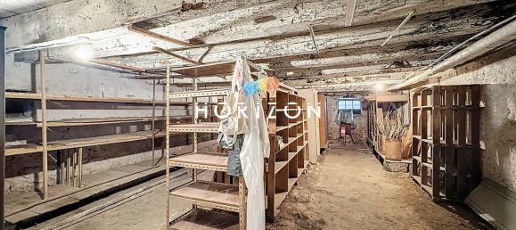 Дом с 8 комнатами в Шарне-ле-Макон, Франция № 358409 22