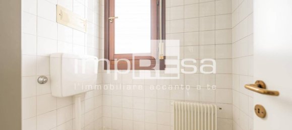 4 rooms Office in Godega di Sant'Urbano, Italy No. 218868 16