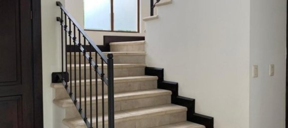 4 bedrooms House in Santa Ana, Costa Rica No. 649 4