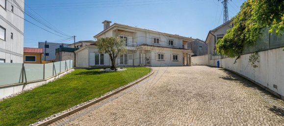 8 bedrooms House in Freamunde, Portugal No. 176654 38