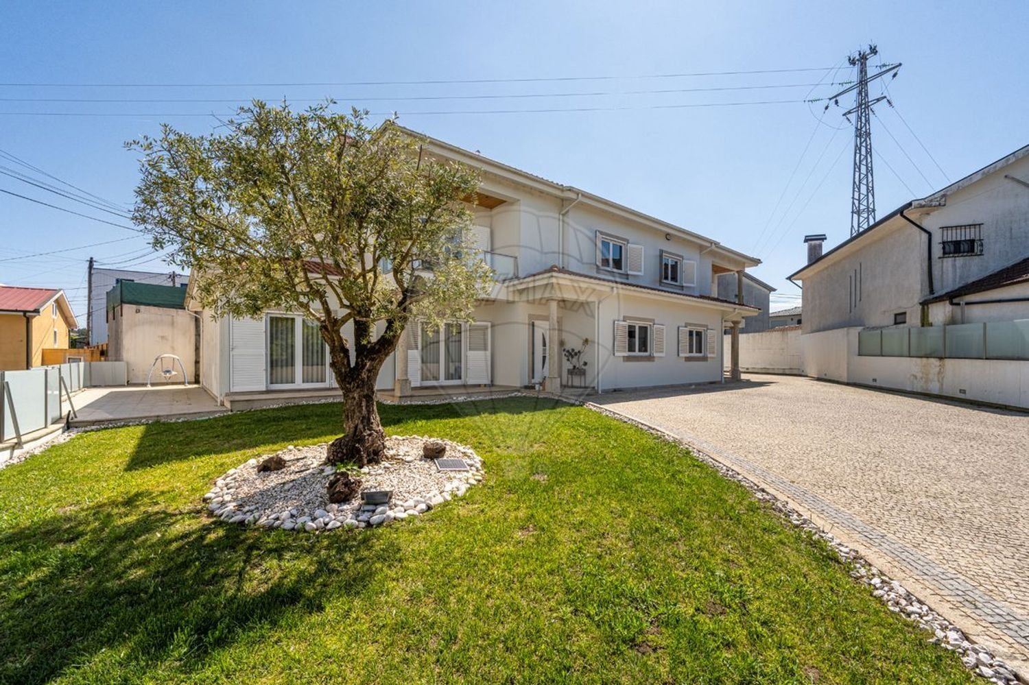 8 bedrooms House in Freamunde, Portugal No. 176654