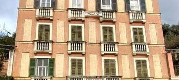 Apartamento de 15 habitaciónes en Camogli, Italy No. 187003 3