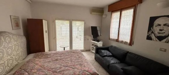 4 rooms House in Carpi, Italy No. 9984 5