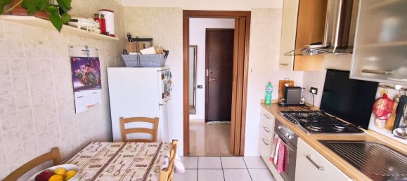 2 Schlafzimmer Wohnung in Cornaredo, Italy, Nr. 357999 4