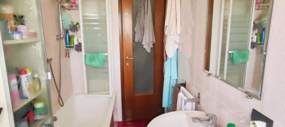 2 Schlafzimmer Wohnung in Cornaredo, Italy, Nr. 357999 38