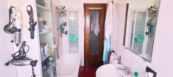 2 Schlafzimmer Wohnung in Cornaredo, Italy, Nr. 357999 31