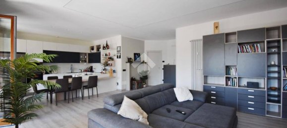 3 chambres Appartement à Ivrea, Italy No. 276418 17