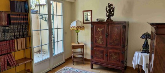 Замки и поместья с 4 спальнями в Майи-ле-Шато, Франция № 274825 4