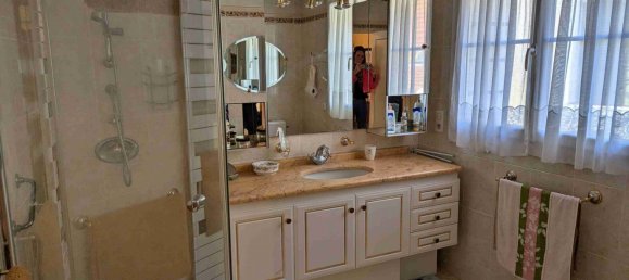 Замки и поместья с 4 спальнями в Майи-ле-Шато, Франция № 274825 6