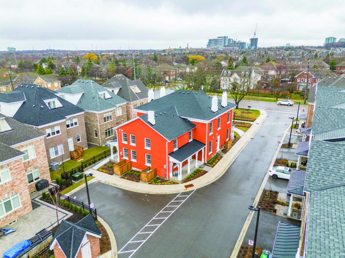 2 bedrooms House in Mississauga, Canada No. 890