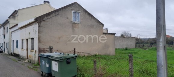 3 Schlafzimmer Gewerbliche Immobilie in Abrantes, Portugal, Nr. 234337 2