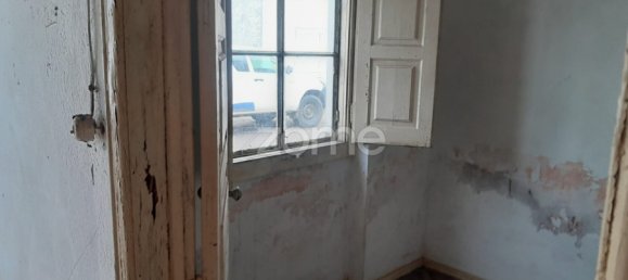 3 Schlafzimmer Gewerbliche Immobilie in Abrantes, Portugal, Nr. 234337 9