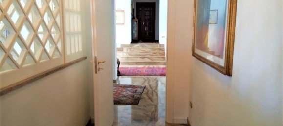 11-salle Villa à Mendicino, Italy No. 73655 3