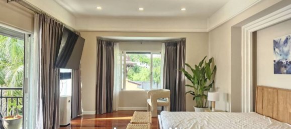 Villa de 10 dormitorios en Sattahip, Thailand No. 26506 4