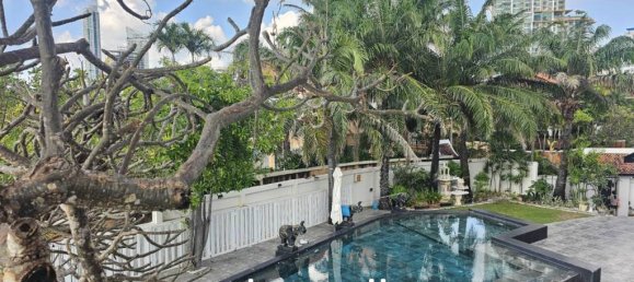 Villa de 10 dormitorios en Sattahip, Thailand No. 26506 8