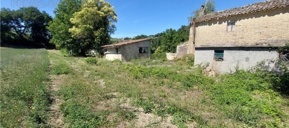 3 bedrooms House in Fermo, Italy No. 130332 5