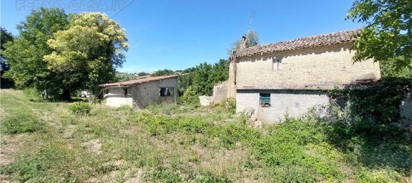 3 bedrooms House in Fermo, Italy No. 130332 16