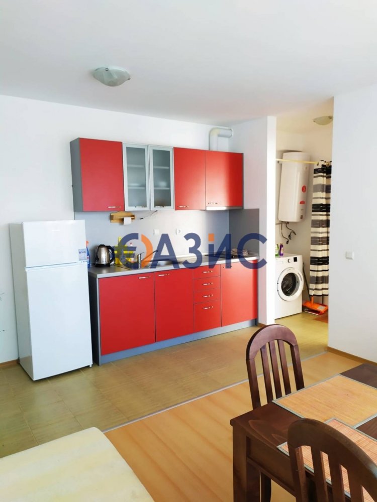 Квартира с 1 спальней в Свети-Влас, Болгария № 261