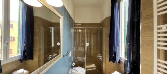 2 Schlafzimmer Wohnung in Florence, Italy, Nr. 379044 16