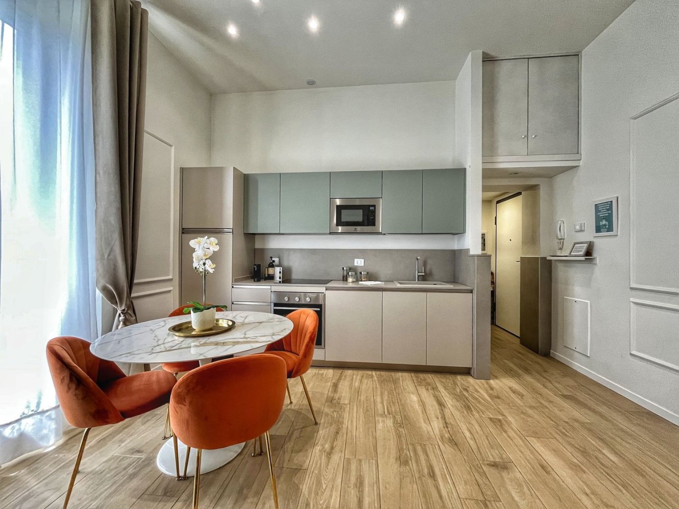 2 Schlafzimmer Wohnung in Florence, Italy, Nr. 379044