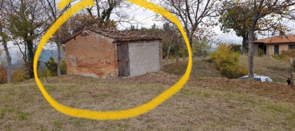 70000m² Land in Montefortino, Italy No. 279336 3