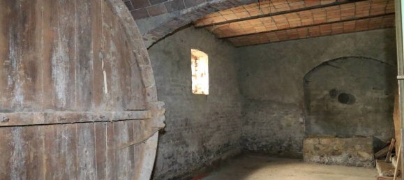 6 Schlafzimmer Haus in Frinco, Italy, Nr. 232521 24