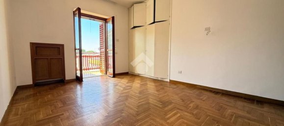 Apartamento T4 em San Sebastiano al Vesuvio, Italy N.º 339416 11