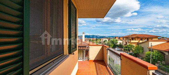 Apartamento T1 em Buggiano, Italy N.º 351070 2