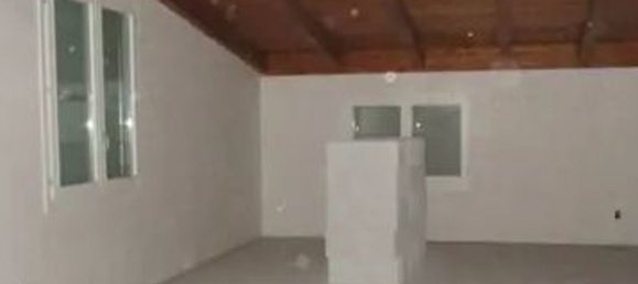 3 bedrooms Apartment in Besana in Brianza, Italy No. 373810 2