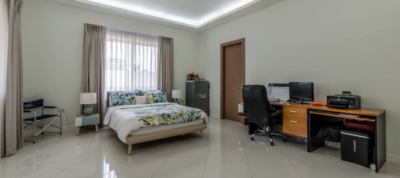 4 bedrooms Cafe / restaurant in Pattaya, Thailand No. 4090 12