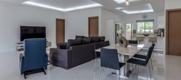 4 bedrooms Cafe / restaurant in Pattaya, Thailand No. 4090 11