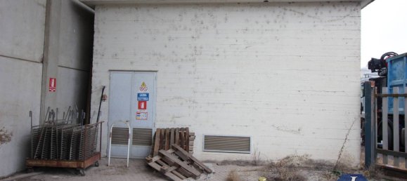 4-salle Entrepôt à Arcisate, Italy No. 117202 17