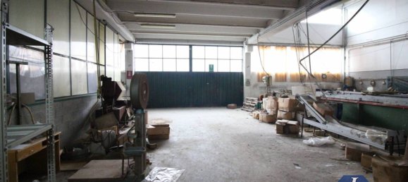 4-salle Entrepôt à Arcisate, Italy No. 117202 9