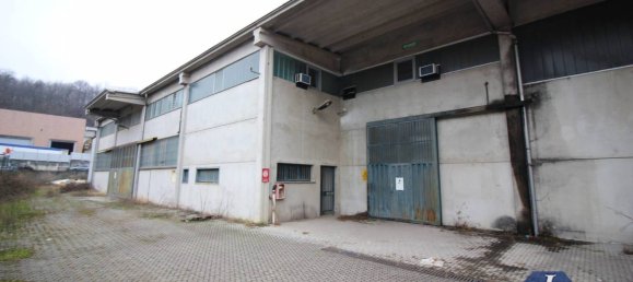 4-salle Entrepôt à Arcisate, Italy No. 117202 4