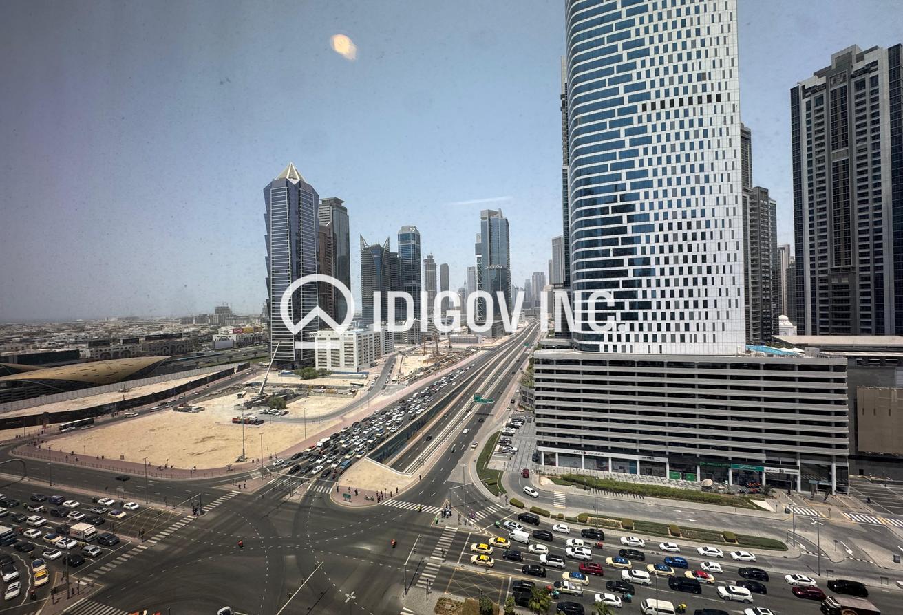 180m² Office in Business Bay, UAE No. 123105