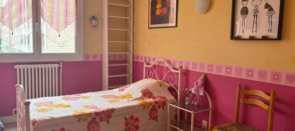4 Schlafzimmer Wohnung in Montmorency, France, Nr. 301807 12