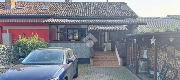 4 rooms House in Val della Torre, Italy No. 104762 37