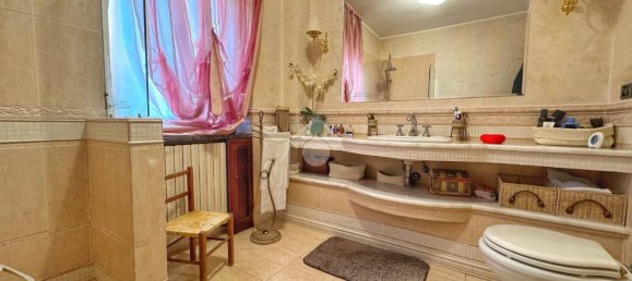 4 rooms House in Val della Torre, Italy No. 104762 8