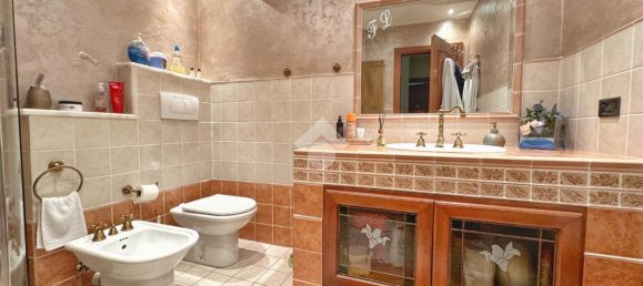 4 rooms House in Val della Torre, Italy No. 104762 25