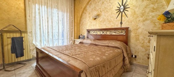 4 rooms House in Val della Torre, Italy No. 104762 20