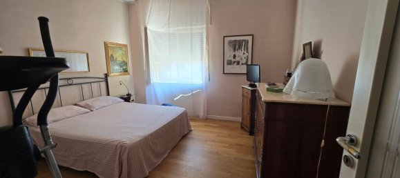 5 bedrooms Apartment in Pescara, Italy No. 372448 13