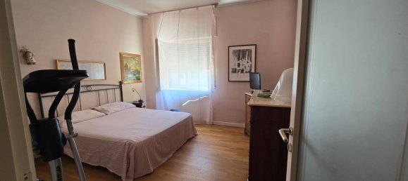 5 bedrooms Apartment in Pescara, Italy No. 372448 14