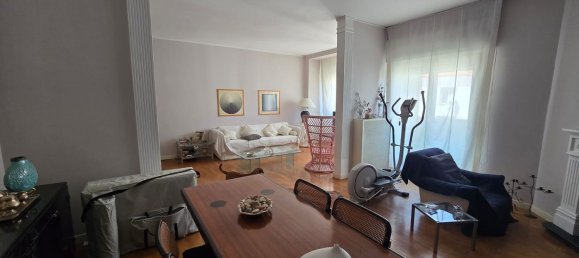 5 bedrooms Apartment in Pescara, Italy No. 372448 9