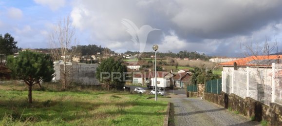 98m² Land in Pousa, Portugal No. 96712 11