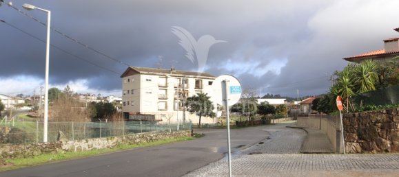 98m² Land in Pousa, Portugal No. 96712 10