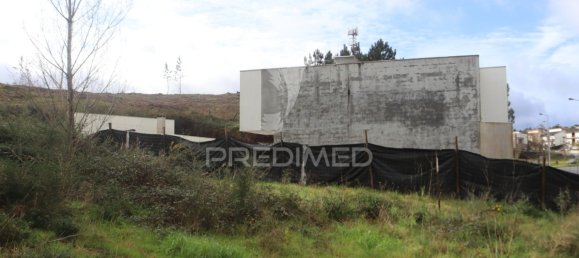 98m² Land in Pousa, Portugal No. 96712 12