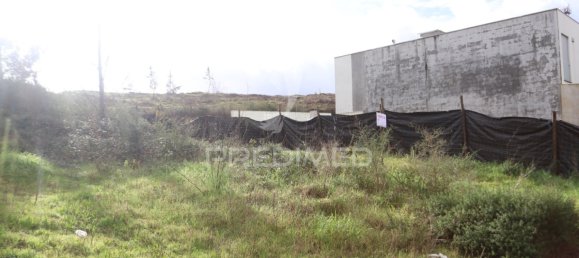 98m² Land in Pousa, Portugal No. 96712 25