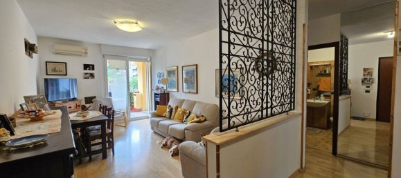 6 rooms Apartment in Genoa, Italy No. 284251 8