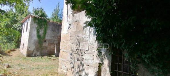 585m² Land in Marco de Canaveses, Portugal No. 39567 2