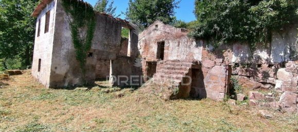 585m² Land in Marco de Canaveses, Portugal No. 39567 5